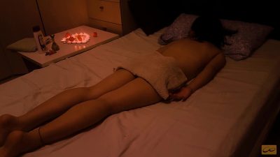 Massage cho em khách hàng nhìn dâm loàn vcl